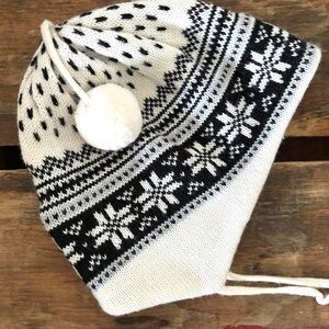 Obermeyer Winter Hat Beanie Ear Flaps